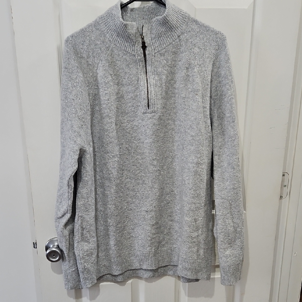 Banana‎ Republic Women's Light Gray Zip-Up Sweater Size Xlarge
